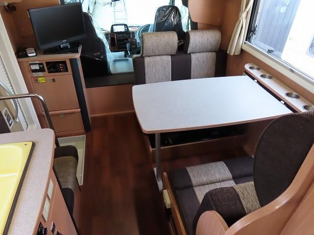 キャンピングカー キャブコン ｶﾑﾛｰﾄﾞ ﾅｯﾂRV ｸﾚｿﾝﾎﾞﾔｰｼﾞｭW