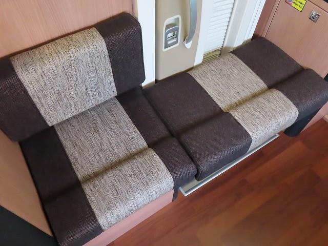 キャンピングカー キャブコン ｶﾑﾛｰﾄﾞ ﾅｯﾂRV ｸﾚｿﾝﾎﾞﾔｰｼﾞｭW