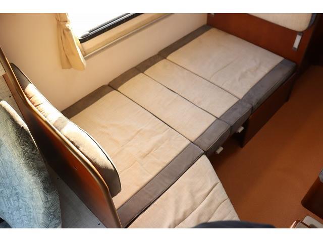 キャンピングカー キャブコン ｶﾑﾛｰﾄﾞ 東和ﾓｰﾀｰｽ ｳﾞｫｰﾝR2B 2段ﾍﾞｯﾄ