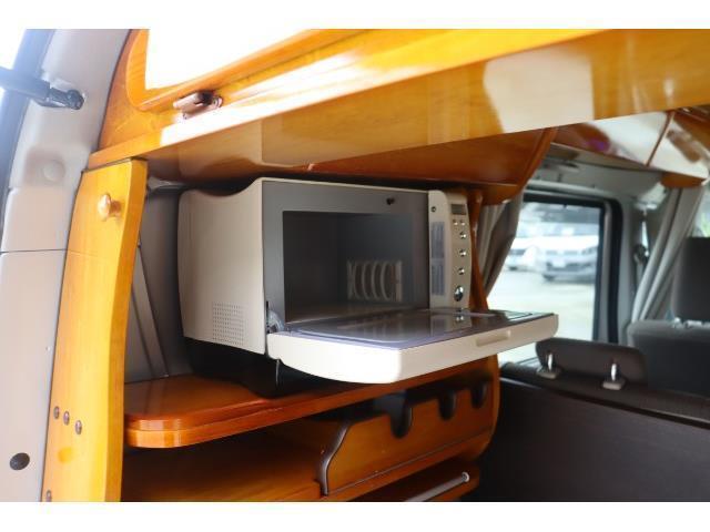 キャンピングカー 軽キャンパー ｴﾌﾞﾘｲ ｵｰﾄﾜﾝ 給電くん ｿｰﾗｰ 4WD