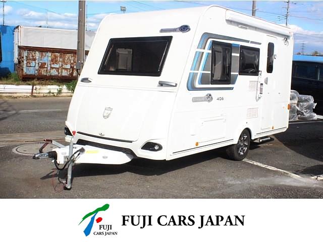 キャンピングカー トレーラー トリガノ エメロード406V 窓AC FF 牽引免許不要