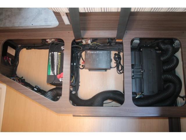 キャンピングカー キャブコン ｶﾑﾛｰﾄﾞ 東和 ｳﾞｫｰﾝ FF 冷蔵庫 ｵｰﾆﾝｸﾞ