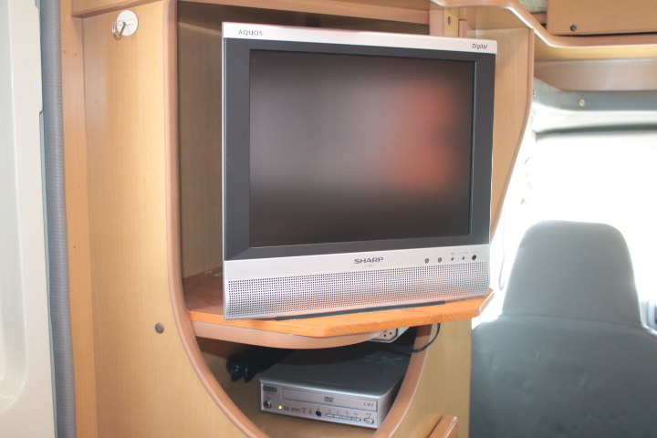 キャンピングカー キャブコン ﾀｳﾝｴｰｽ ﾊﾞﾝﾃｯｸ JB490 FFﾋｰﾀｰ 冷蔵庫