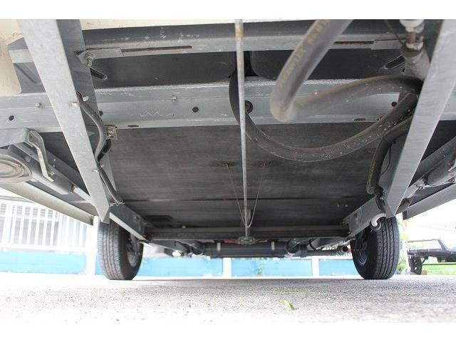 キャンピングカー トレーラー ﾄﾘｶﾞﾉ ｴﾒﾛｰﾄﾞ376V けん引免許不要