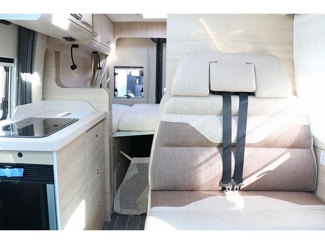 キャンピングカー バンコン ﾃﾞｭｶﾄ ﾛｰﾗｰﾁｰﾑ ﾘﾋﾞﾝｸﾞｽﾄｰﾝK2 新車