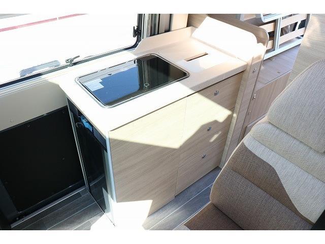 キャンピングカー バンコン ﾃﾞｭｶﾄ ﾛｰﾗｰﾁｰﾑ ﾘﾋﾞﾝｸﾞｽﾄｰﾝK2 新車