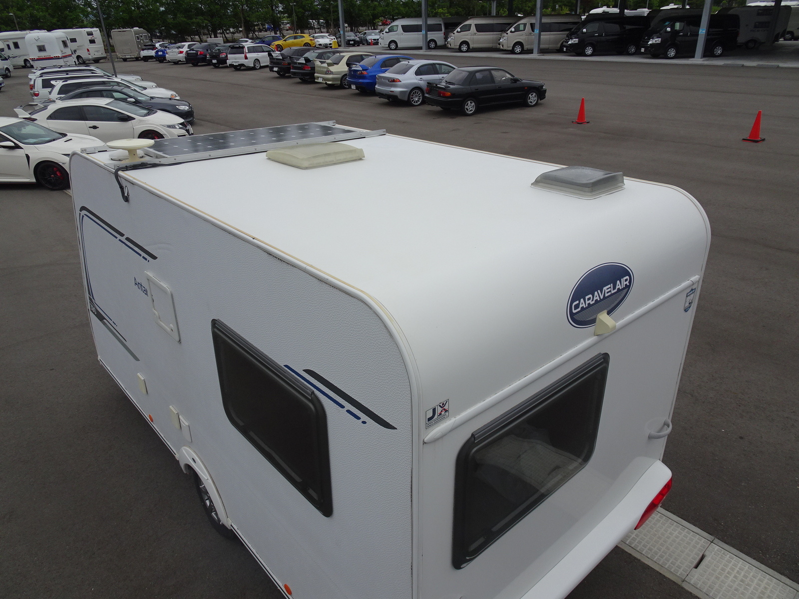 キャンピングカー トレーラー ﾄﾘｶﾞﾉ ｱﾝﾀﾚｽ390Vﾌﾟﾚﾐｱﾑ 窓ｴｱｺﾝ