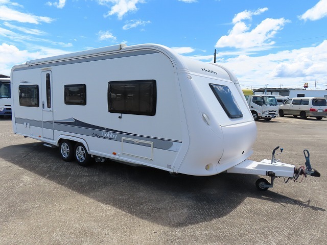 キャンピングカー トレーラー ﾎﾋﾞｰ 610ULﾌﾟﾚｽﾃｰｼﾞ 家庭用ｴｱｺﾝ