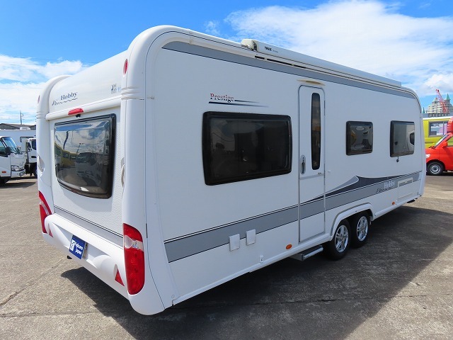 キャンピングカー トレーラー ﾎﾋﾞｰ 610ULﾌﾟﾚｽﾃｰｼﾞ 家庭用ｴｱｺﾝ