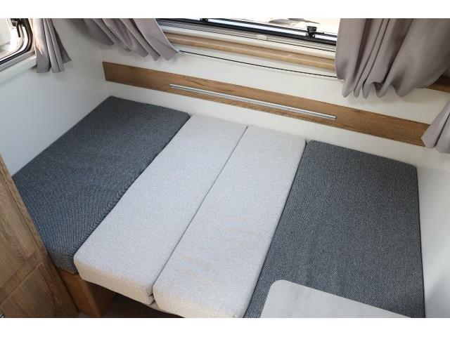 キャンピングカー トレーラー ﾆﾜﾄﾞｰ ｲﾝﾃﾞｨｱﾅ300SN Vﾊﾟｯｹｰｼﾞ