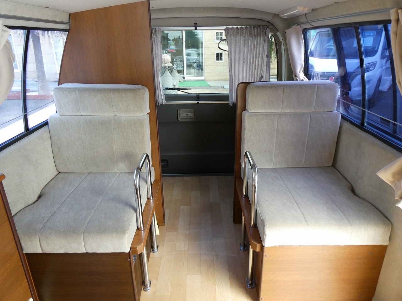 キャンピングカー バンコン ｸﾞﾗﾝﾋﾞｱ ﾊﾞﾝﾃｯｸ新潟　ｸﾞﾗﾝﾄﾞﾎｰｽ　4WD