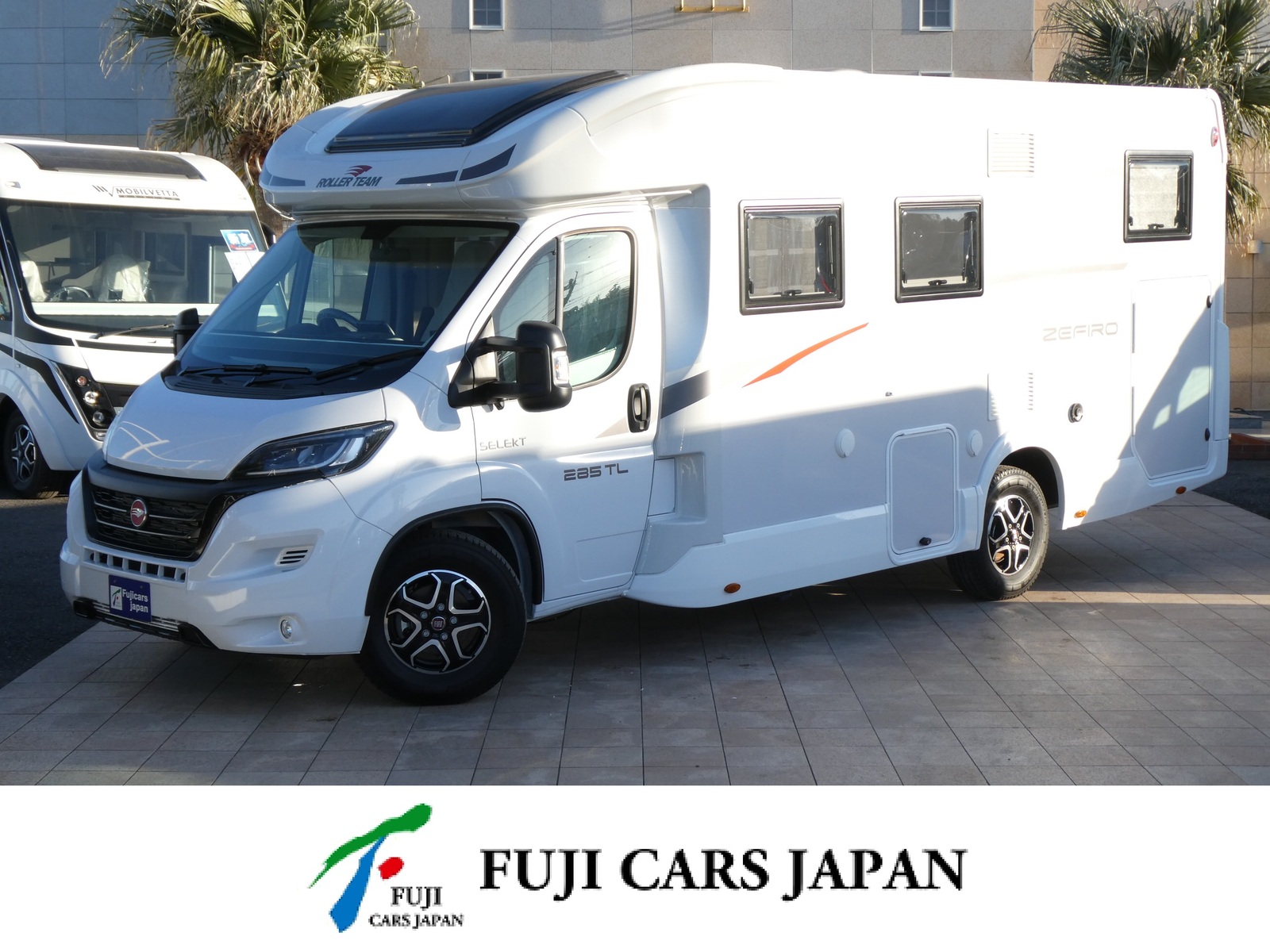 キャンピングカー キャブコン ローラーチーム　ゼフィーロ　285TL　9速AT　新車即納