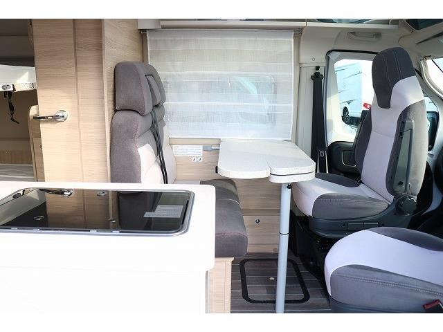 キャンピングカー バンコン ﾃﾞｭｶﾄ ﾛｰﾗｰﾁｰﾑ ﾘﾋﾞﾝｸﾞｽﾄｰﾝKJ 新車