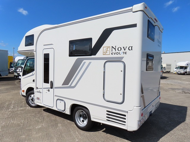 キャンピングカー キャブコン ｶﾑﾛｰﾄﾞﾌｼﾞｶｰｽﾞｼﾞｬﾊﾟﾝNovaﾀｲﾌﾟW新車