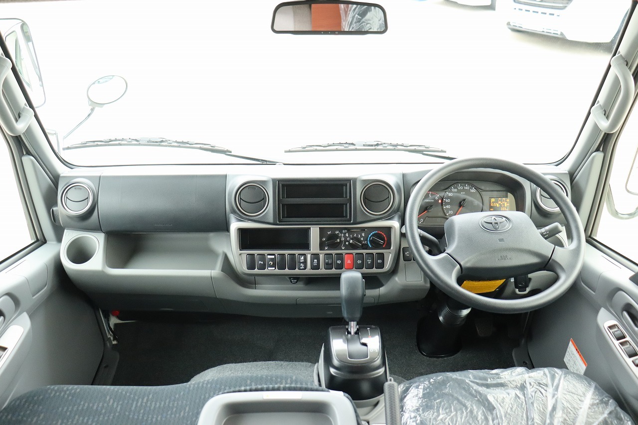 キャンピングカー キャブコン ｶﾑﾛｰﾄﾞ ﾌｼﾞｶｰｽﾞｼﾞｬﾊﾟﾝNovaW新車4WD