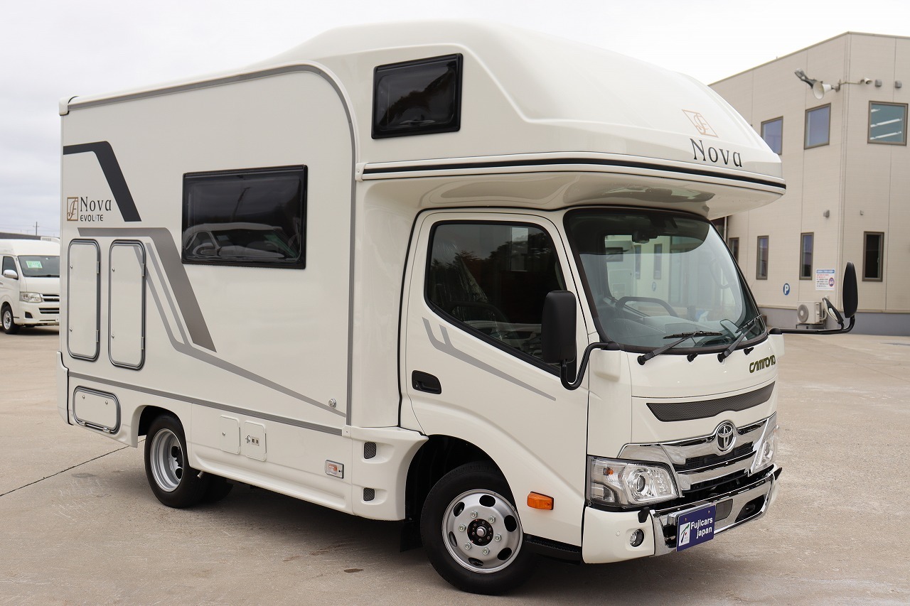 キャンピングカー キャブコン ｶﾑﾛｰﾄﾞ ﾌｼﾞｶｰｽﾞｼﾞｬﾊﾟﾝNovaW新車4WD