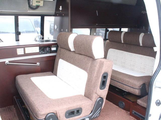 キャンピングカー バンコン ﾅｯﾂRV ｽｰﾊﾟｰﾗﾃﾞｨｯｼｭ ﾂｲﾝｻﾌﾞ 冷蔵庫