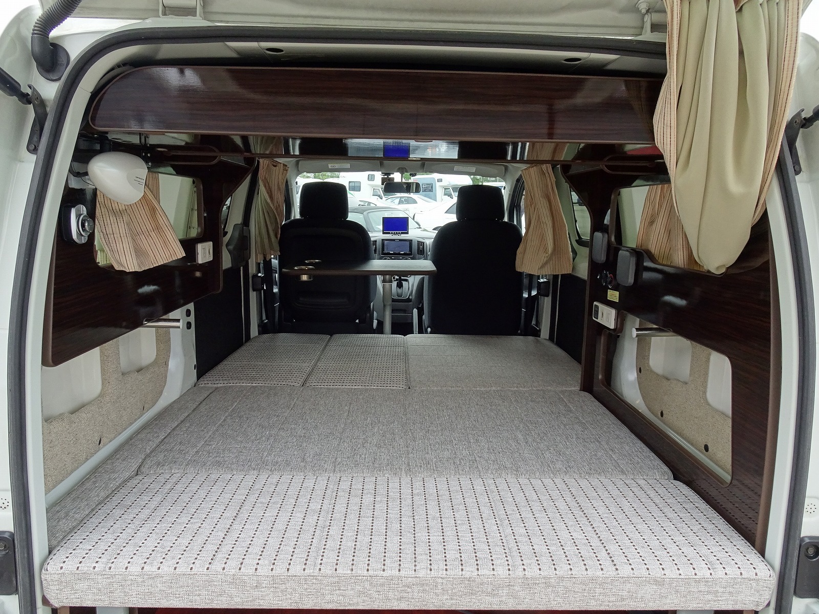 キャンピングカー バンコン NV200ﾊﾞﾈｯﾄ ｱﾈｯｸｽ ﾘｺﾙｿ FFﾋｰﾀｰ