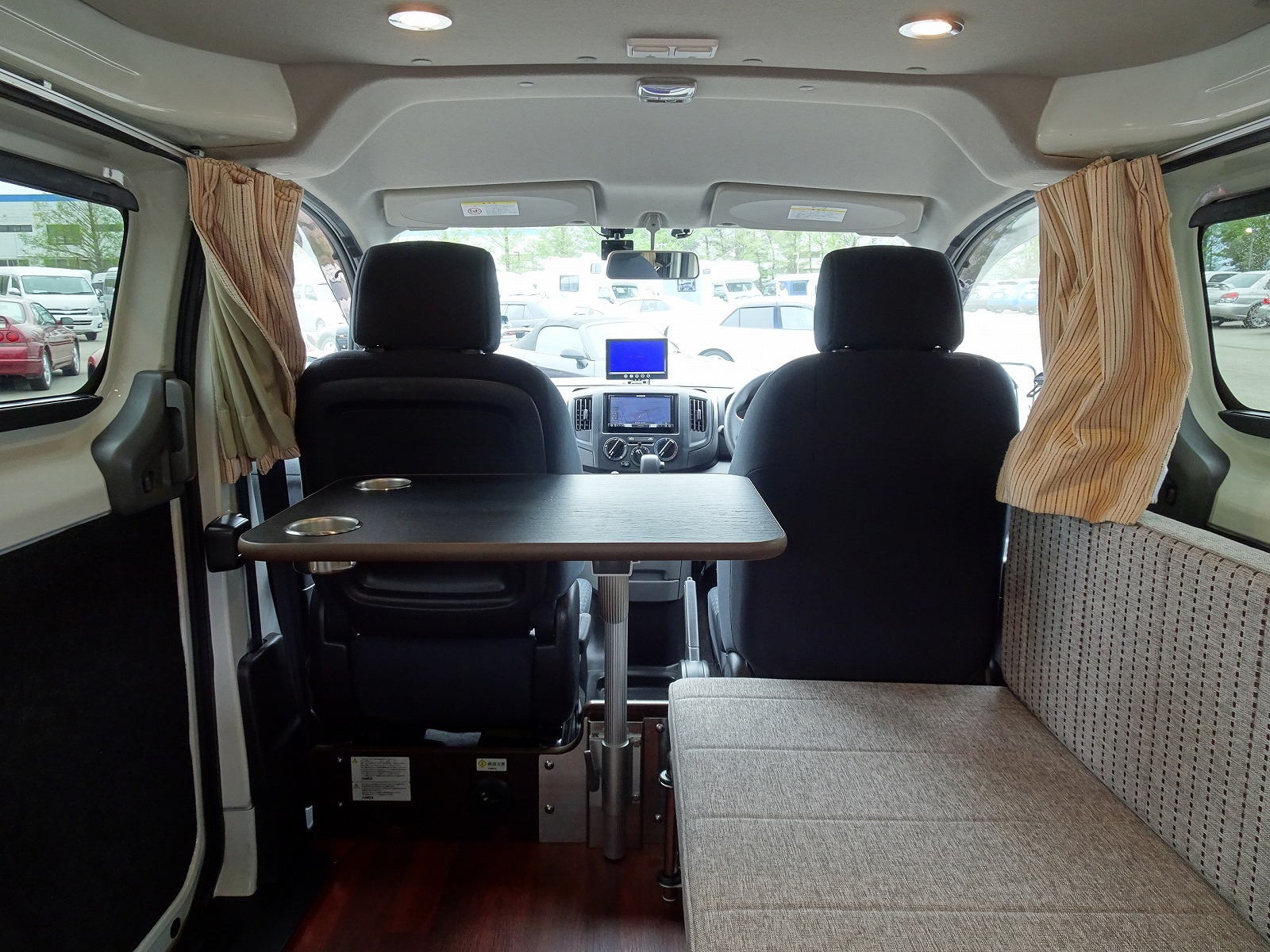 キャンピングカー バンコン NV200ﾊﾞﾈｯﾄ ｱﾈｯｸｽ ﾘｺﾙｿ FFﾋｰﾀｰ