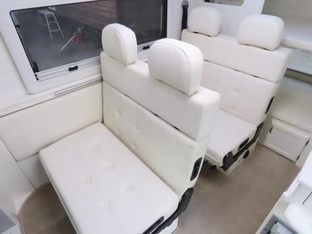 キャンピングカー キャブコン ﾗｲﾄｴｰｽ RVﾋﾞｯｸﾌｯﾄ ACSｺﾗﾎﾞ 4WD