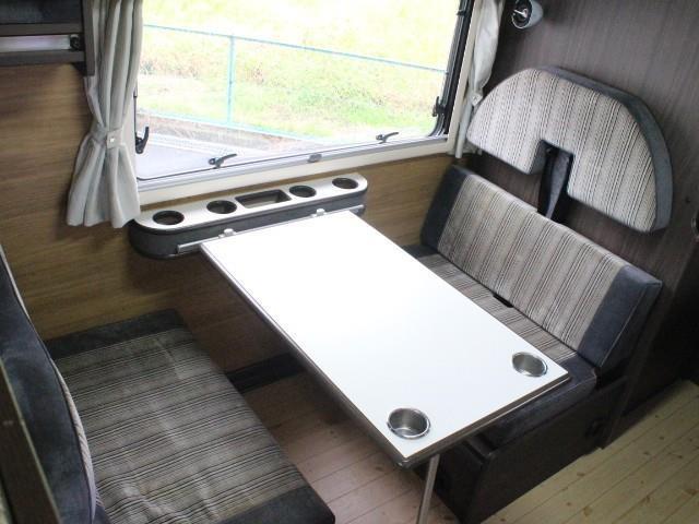 キャンピングカー キャブコン 東和 ｳﾞｫｰﾝR2Bｽﾞｨｰﾍﾞﾝ 家庭用AC ｿｰﾗｰ