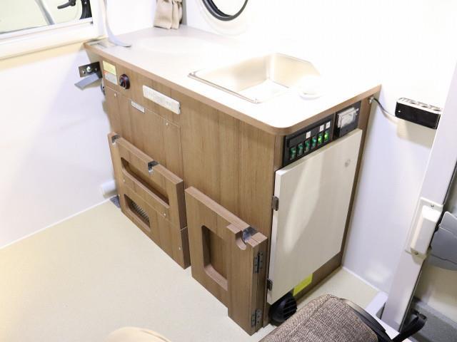 キャンピングカー 軽キャンパー ﾊｲｾﾞｯﾄ 東和ﾓｰﾀｰ ｲﾝﾃﾞｨ108 4WD FF