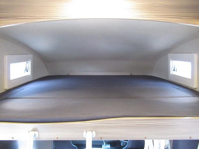 キャンピングカー キャブコン ｶﾑﾛｰﾄﾞ ﾊﾞﾝﾃｯｸ ｼﾞﾙ520 4WD 家庭用AC