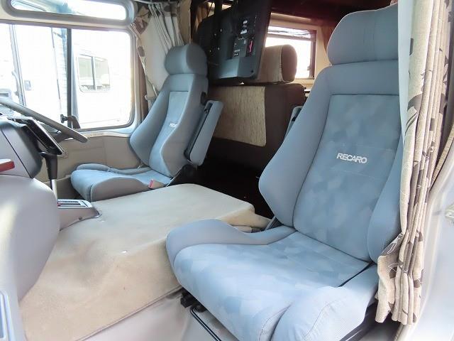 キャンピングカー バスコン ｺｰｽﾀｰ ﾅｯﾂRV ﾎﾞｰﾀﾞｰﾊﾞﾝｸｽ 家庭用AC