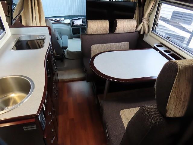 キャンピングカー バスコン ｺｰｽﾀｰ ﾅｯﾂRV ﾎﾞｰﾀﾞｰﾊﾞﾝｸｽ 家庭用AC