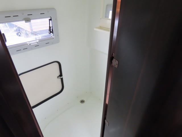 キャンピングカー キャブコン ﾎﾞﾝｺﾞ ﾛｰﾀｽRV ﾏﾝﾎﾞｳ 家庭用ｴｱｺﾝ