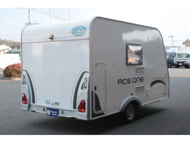 キャンピングカー トレーラー ｴｰｽｷｬﾗﾊﾞﾝ ｴｰｽ330DL FF ﾑｰﾊﾞｰ