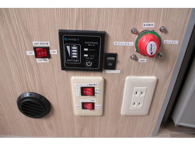 キャンピングカー トレーラー ｴｰｽｷｬﾗﾊﾞﾝ ｴｰｽ330DL FF ﾑｰﾊﾞｰ