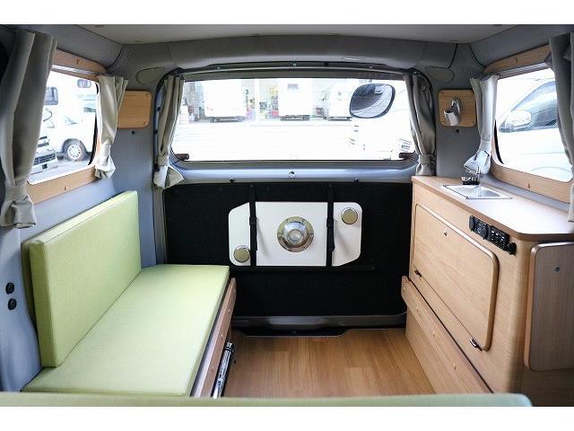 キャンピングカー バンコン NV200ﾊﾞﾈｯﾄ ｵﾘｼﾞﾅﾙ仕様 8ﾅﾝﾊﾞｰ4WD