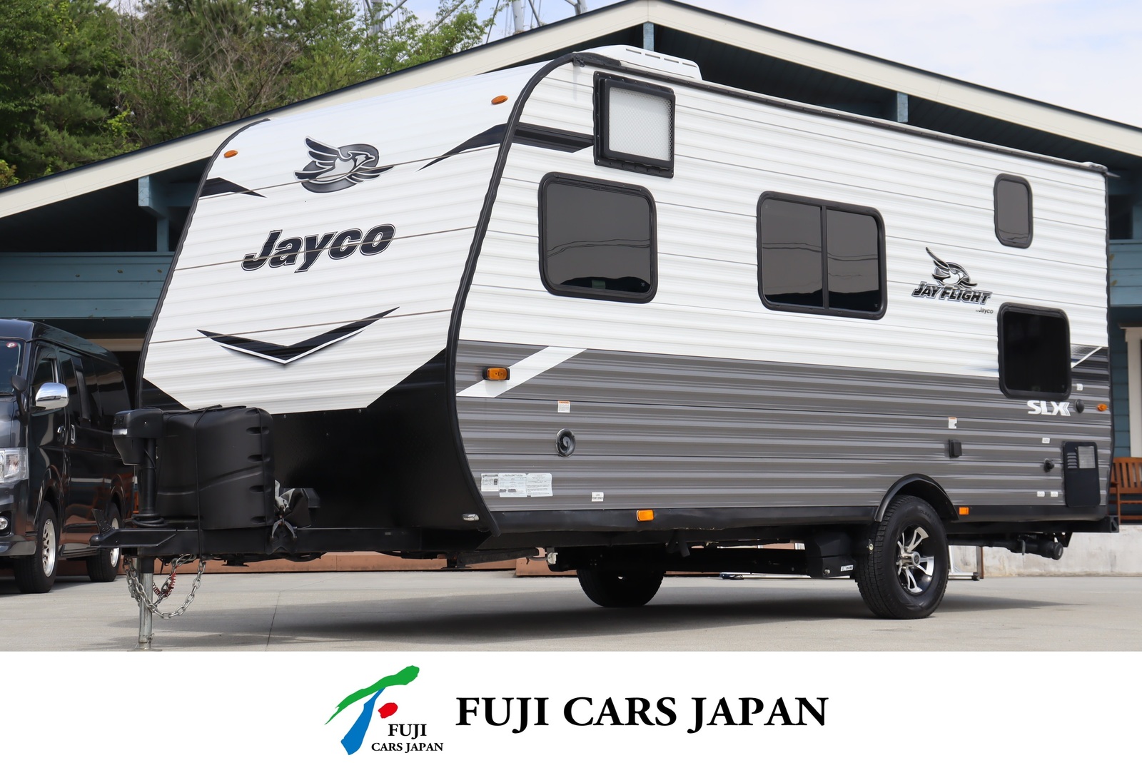 キャンピングカー トレーラー ジェイコ ジェイフライトSLX174BH