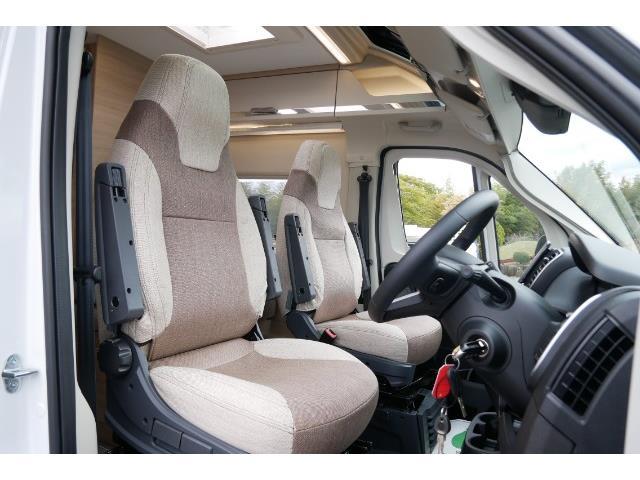 キャンピングカー バンコン ﾃﾞｭｶﾄ ﾛｰﾗｰﾁｰﾑ ﾘﾋﾞﾝｸﾞｽﾄｰﾝKJ新車即納