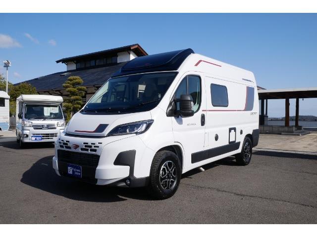 キャンピングカー バンコン ﾃﾞｭｶﾄ ﾛｰﾗｰﾁｰﾑ ﾘﾋﾞﾝｸﾞｽﾄｰﾝKJ新車即納