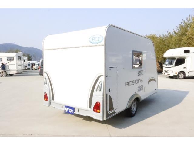 キャンピングカー トレーラー ｴｰｽｷｬﾗﾊﾞﾝ ｴｰｽﾜﾝ330DL 未登録中古車