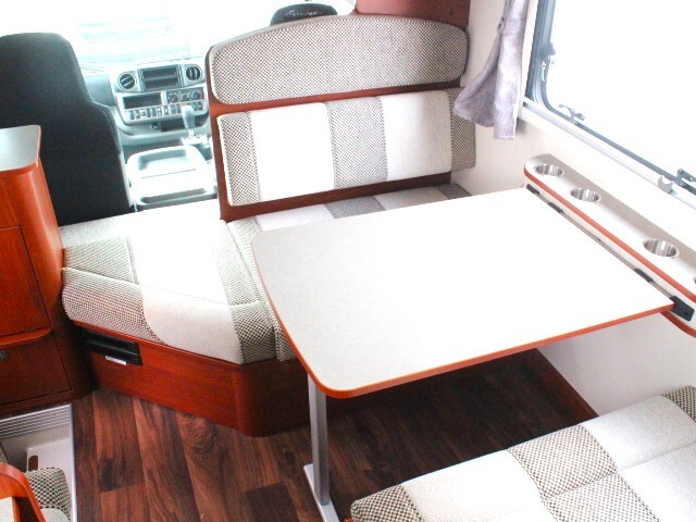 キャンピングカー キャブコン ﾌｼﾞｶｰｽﾞｼﾞｬﾊﾟﾝ Nova ﾀｲﾌﾟW 新車即納