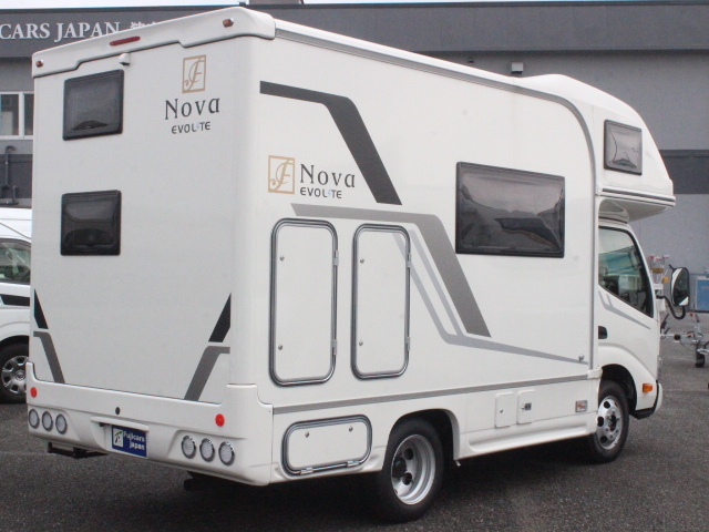 キャンピングカー キャブコン ﾌｼﾞｶｰｽﾞｼﾞｬﾊﾟﾝ Nova ﾀｲﾌﾟW 新車即納