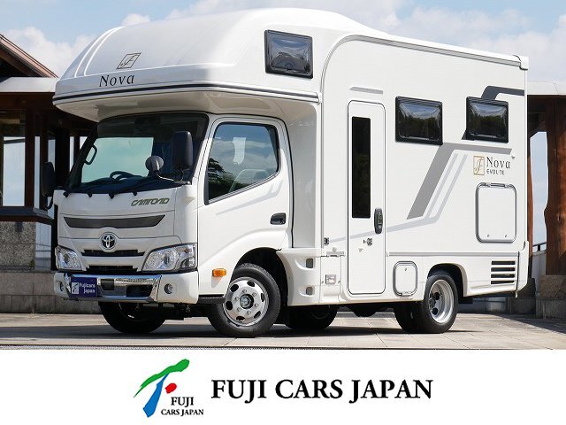 キャンピングカー キャブコン カムロードフジカーズジャパンNova新車即納
