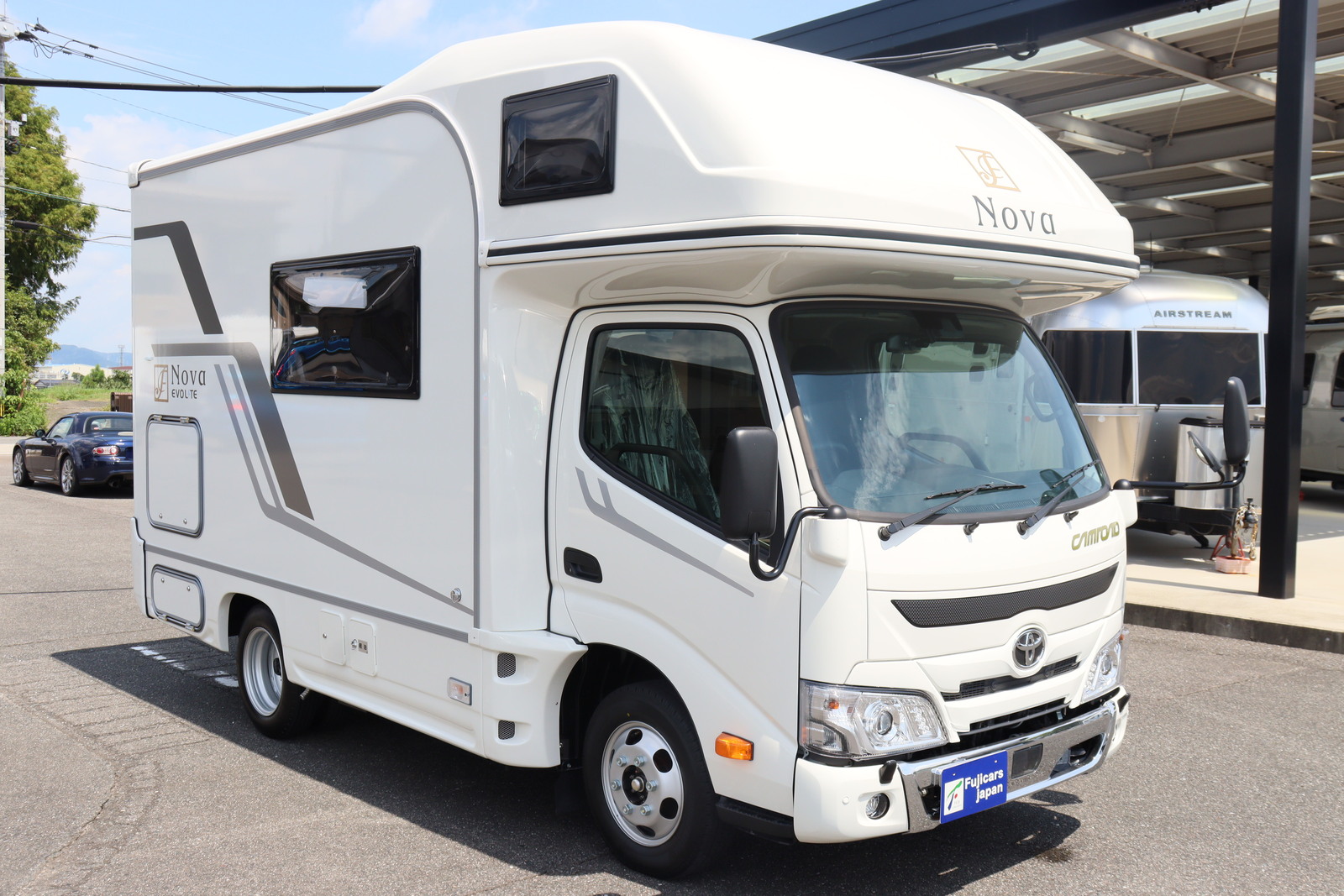 キャンピングカー キャブコン ｶﾑﾛｰﾄﾞ ﾌｼﾞｶｰｽﾞｼﾞｬﾊﾟﾝNovaX新車4WD