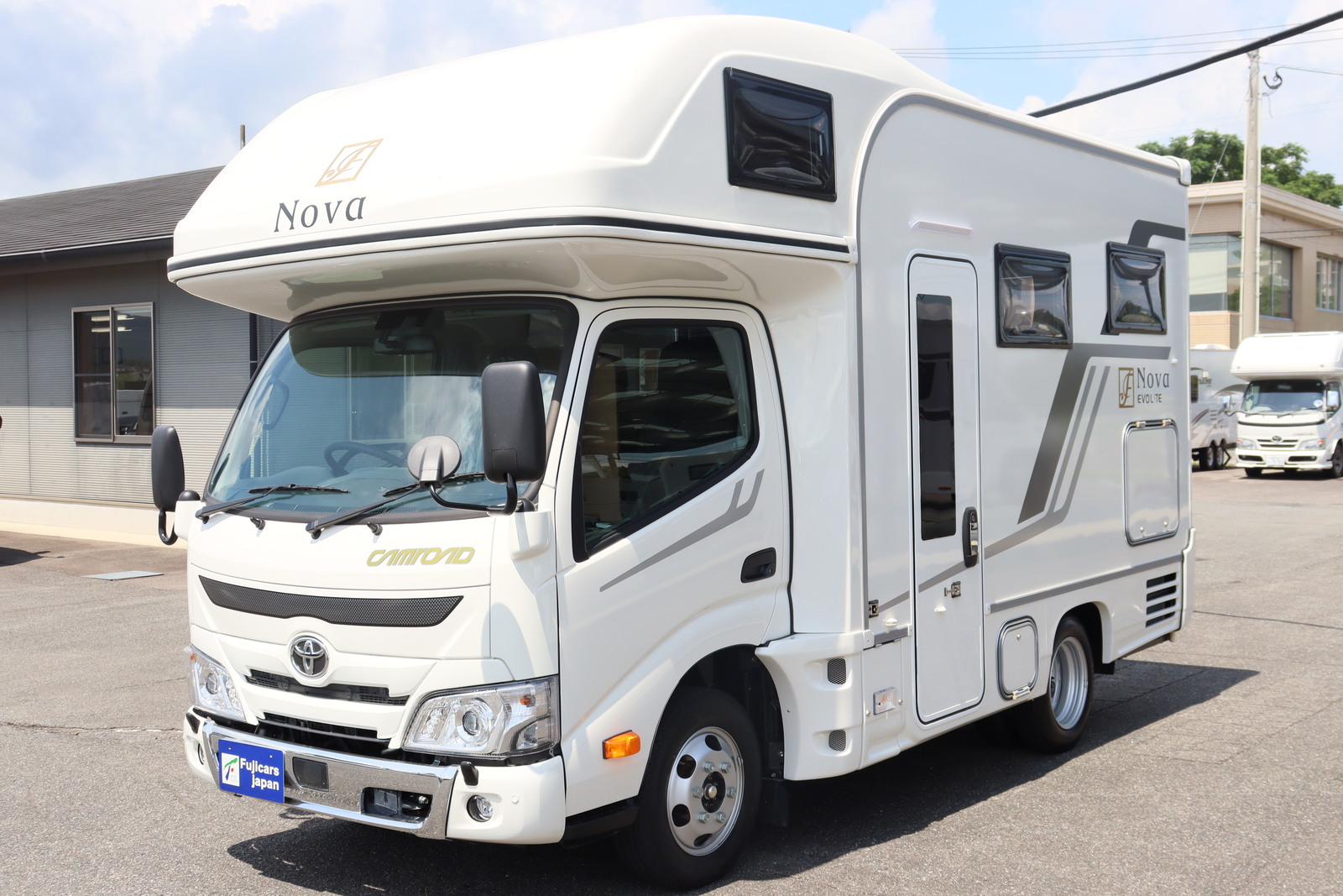 キャンピングカー キャブコン ｶﾑﾛｰﾄﾞ ﾌｼﾞｶｰｽﾞｼﾞｬﾊﾟﾝNovaX新車4WD
