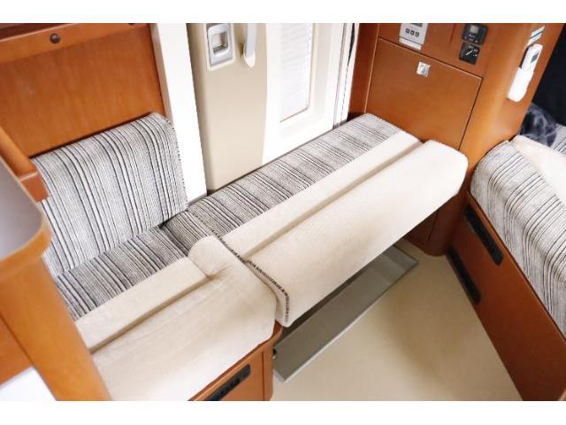 キャンピングカー キャブコン ｶﾑﾛｰﾄﾞ ﾅｯﾂRV ｸﾚｱ5.3X Wﾀｲﾔ