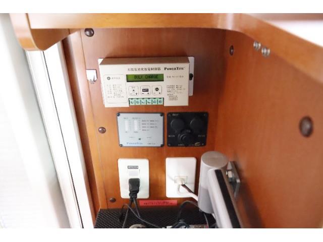 キャンピングカー キャブコン ｶﾑﾛｰﾄﾞ ﾅｯﾂRV ｸﾚｱ5.3X Wﾀｲﾔ