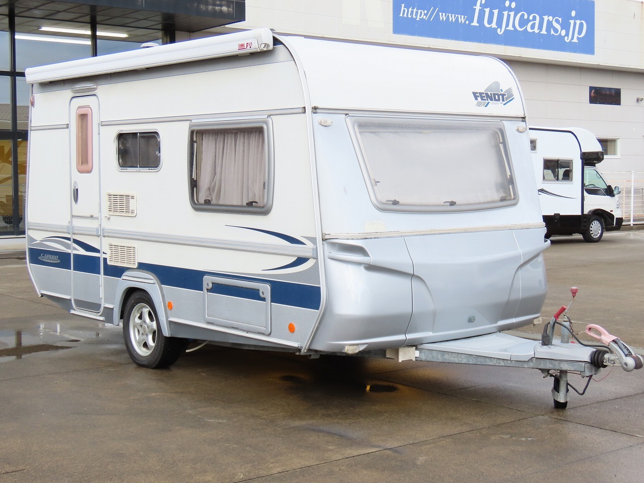 キャンピングカー トレーラー ﾌｪﾝﾄ ｻﾌｧｲｱ 　ｱｳﾄﾚｯﾄ品　現状販売