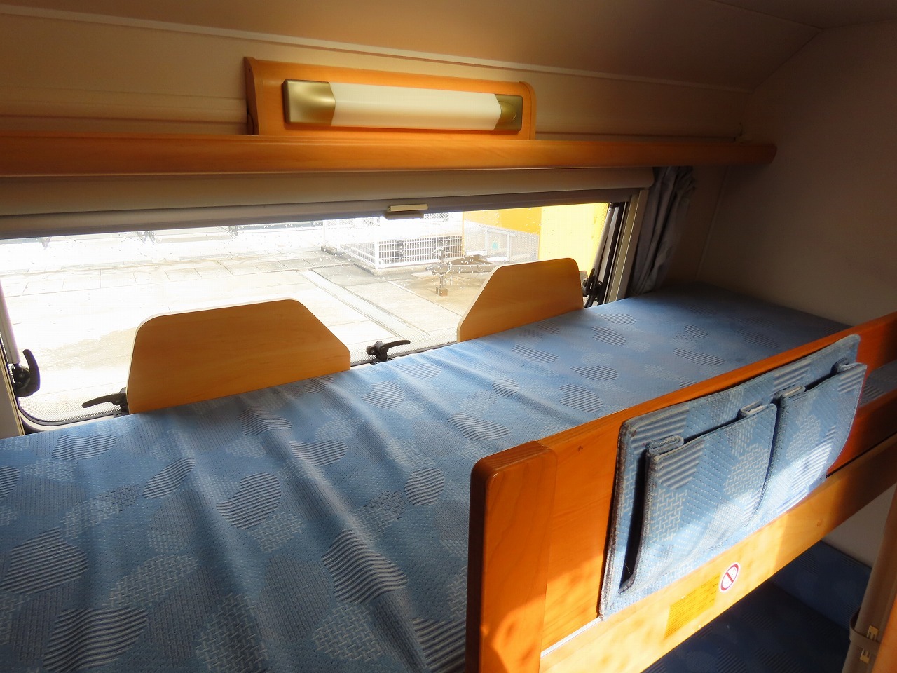 キャンピングカー トレーラー ﾌｪﾝﾄ ｻﾌｧｲｱ 　ｱｳﾄﾚｯﾄ品　現状販売