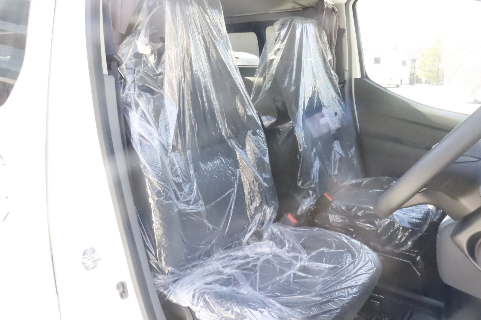 キャンピングカー バンコン　 NV200ﾊﾞﾈｯﾄ FOCS Luz ﾙｿ 新車即納