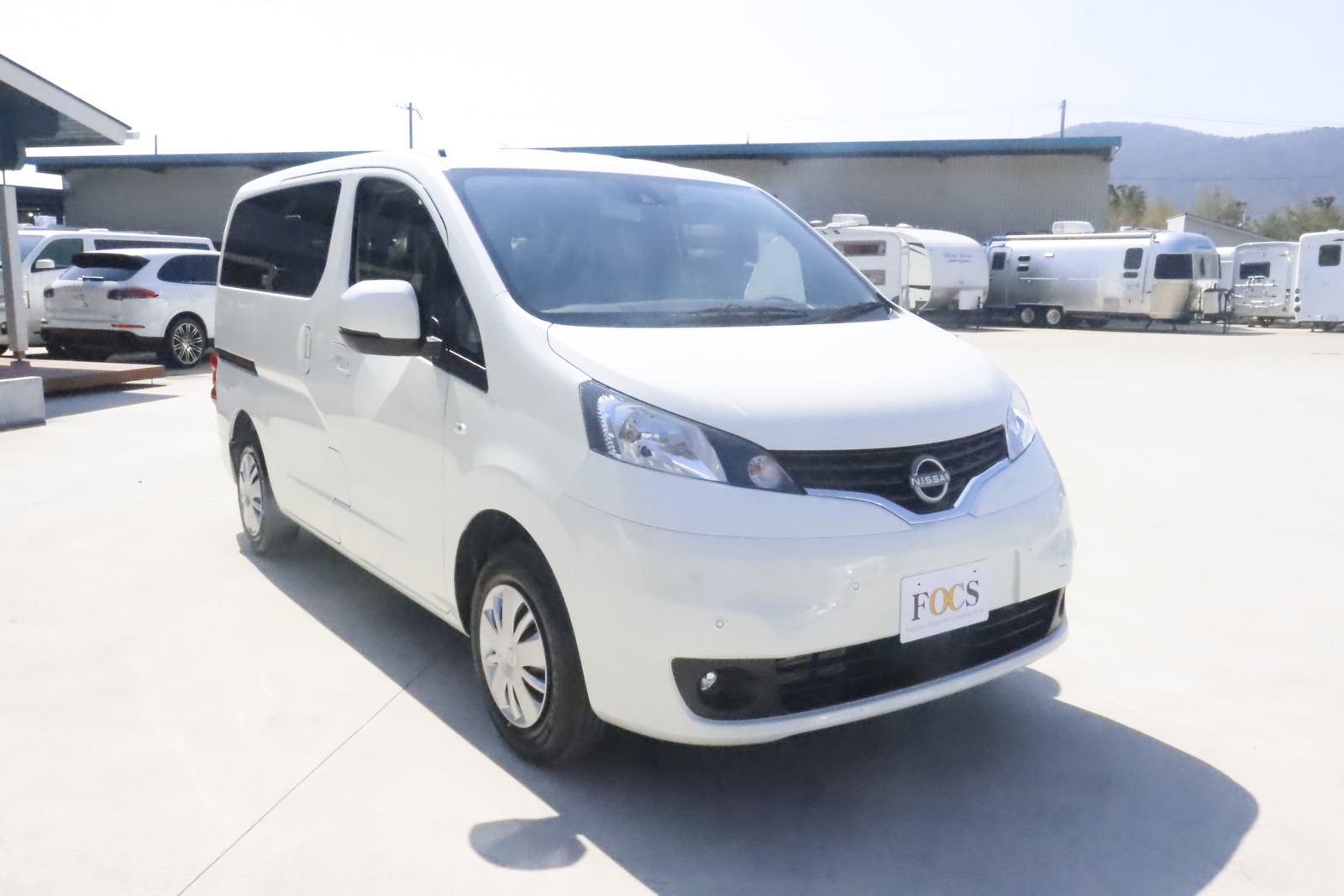 キャンピングカー バンコン　 NV200ﾊﾞﾈｯﾄ FOCS Luz ﾙｿ 新車即納