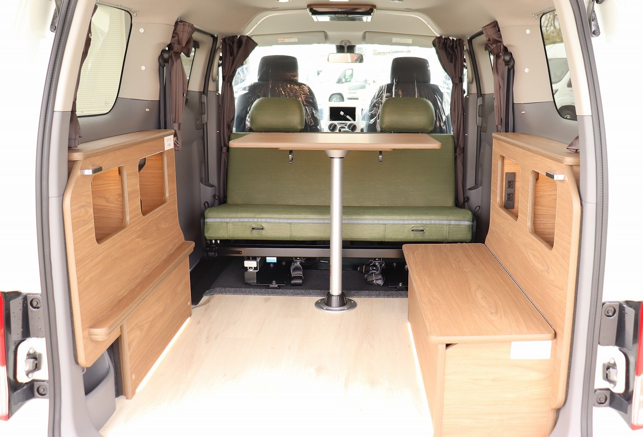 キャンピングカー バンコン NV200 ﾊﾞﾈｯﾄ　FOCS ﾙｿ　新車即納