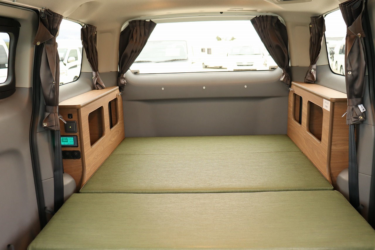 キャンピングカー バンコン NV200 ﾊﾞﾈｯﾄ　FOCS ﾙｿ　新車即納